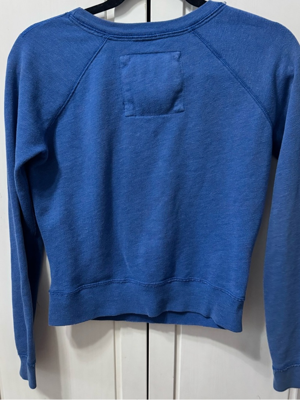 Abercrombie & Fitch Women's Blue Crewneck Sweatshirt XS - Picture 5 of 8